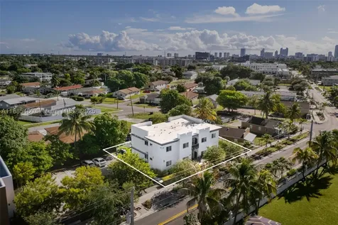 Hallandale Beach FL 33009