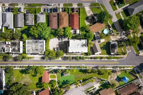 Hallandale Beach FL 33009