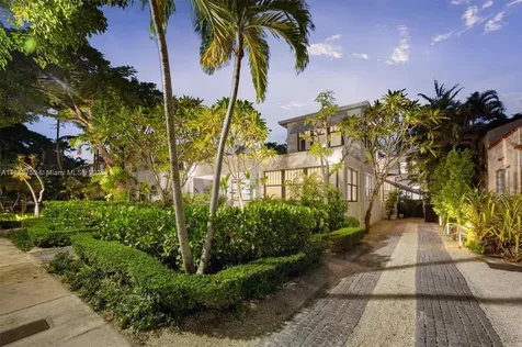 135 NE 45th Street Miami FL 33137