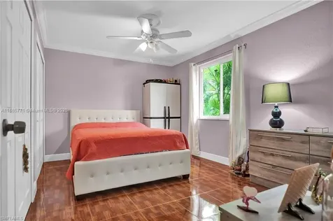 13021 NW 11th Terrace Miami FL 33182