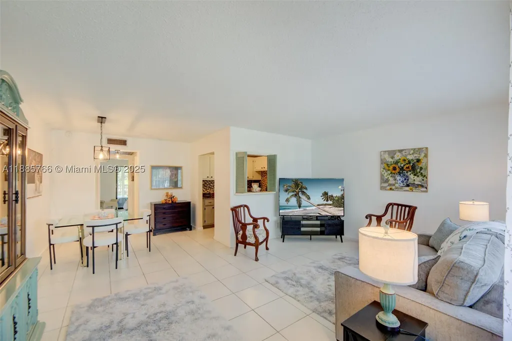 2031 Durham B Deerfield Beach FL 33442