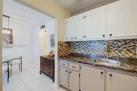 2031 Durham B Deerfield Beach FL 33442
