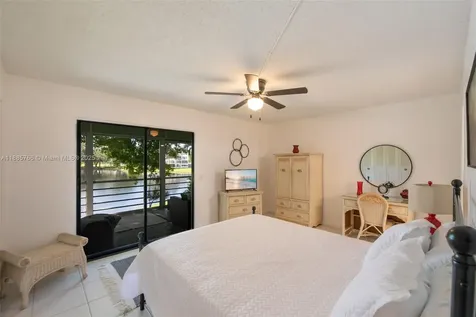 2031 Durham B Deerfield Beach FL 33442