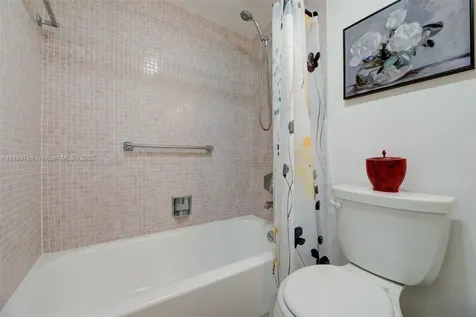 2031 Durham B Deerfield Beach FL 33442