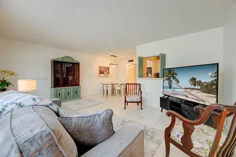 2031 Durham B Deerfield Beach FL 33442