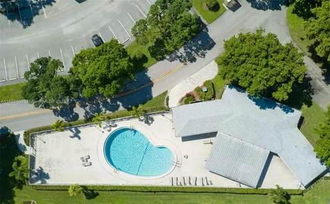 2031 Durham B Deerfield Beach FL 33442