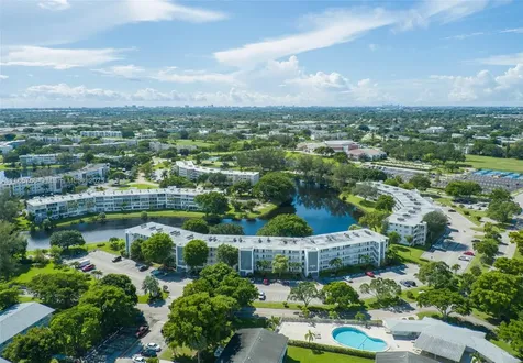 2031 Durham B Deerfield Beach FL 33442