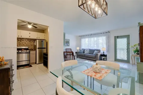 2031 Durham B Deerfield Beach FL 33442