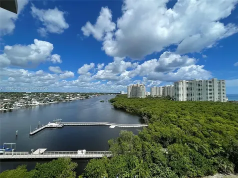 3912 S Ocean Boulevard Highland Beach FL 33487