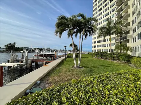 3912 S Ocean Boulevard Highland Beach FL 33487