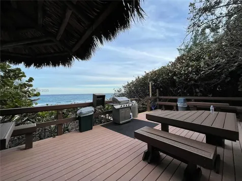 3912 S Ocean Boulevard Highland Beach FL 33487