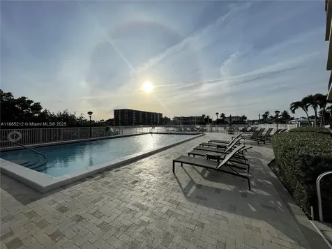 3912 S Ocean Boulevard Highland Beach FL 33487