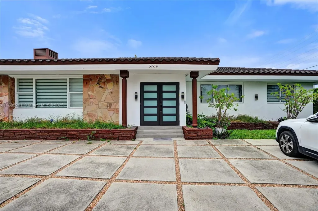 3784 Sheridan Avenue Miami Beach FL 33140