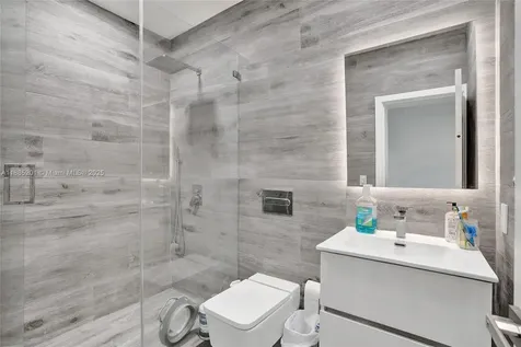 3784 Sheridan Avenue Miami Beach FL 33140