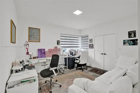 3784 Sheridan Avenue Miami Beach FL 33140
