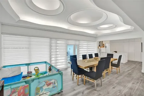 3784 Sheridan Avenue Miami Beach FL 33140