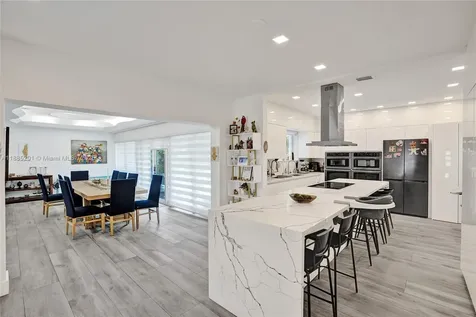 3784 Sheridan Avenue Miami Beach FL 33140