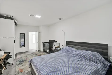 3784 Sheridan Avenue Miami Beach FL 33140