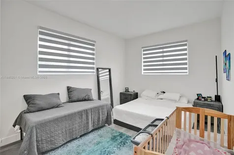 3784 Sheridan Avenue Miami Beach FL 33140