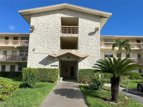 1395 NE 167th Street Miami FL 33162