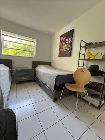 1395 NE 167th Street Miami FL 33162