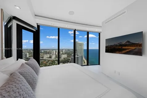 18555 Collins Avenue Sunny Isles Beach FL 33160