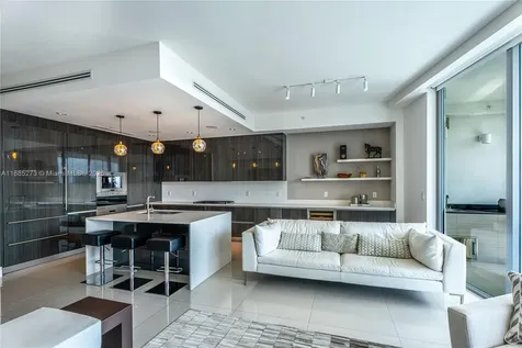 3250 NE 188th Street Aventura FL 33180