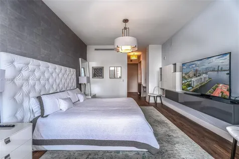 3250 NE 188th Street Aventura FL 33180
