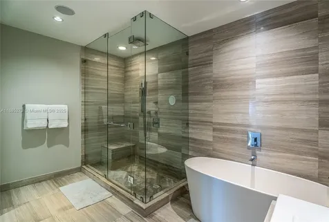 3250 NE 188th Street Aventura FL 33180