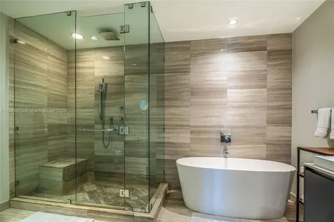 3250 NE 188th Street Aventura FL 33180