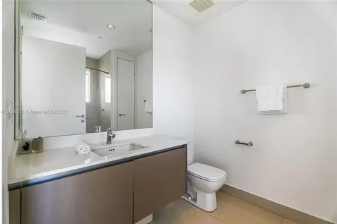 3250 NE 188th Street Aventura FL 33180