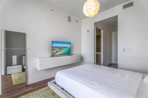 3250 NE 188th Street Aventura FL 33180