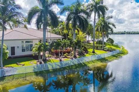 4166 SW 190th Avenue Miramar FL 33029