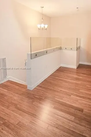 1024 NE 207th Terrace Miami FL 33179