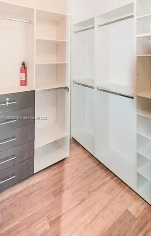 1024 NE 207th Terrace Miami FL 33179