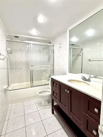 5005 Collins Avenue Miami Beach FL 33140