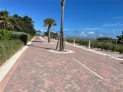5005 Collins Avenue Miami Beach FL 33140