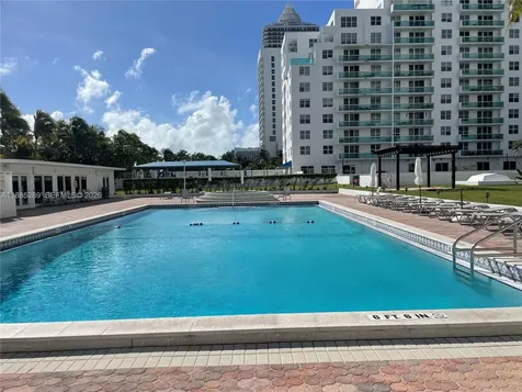 5005 Collins Avenue Miami Beach FL 33140