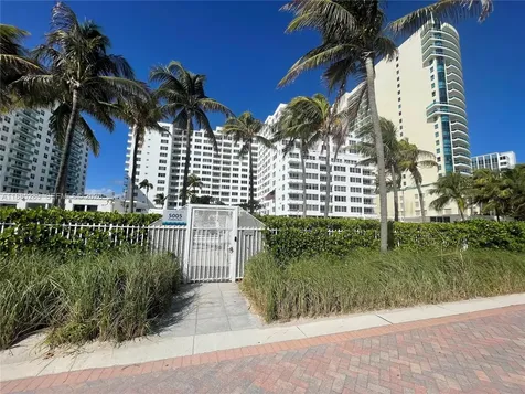 5005 Collins Avenue Miami Beach FL 33140