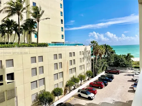 5005 Collins Avenue Miami Beach FL 33140