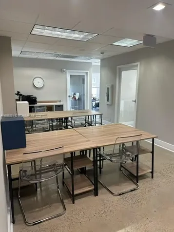 95 Merrick Way Coral Gables FL 33134