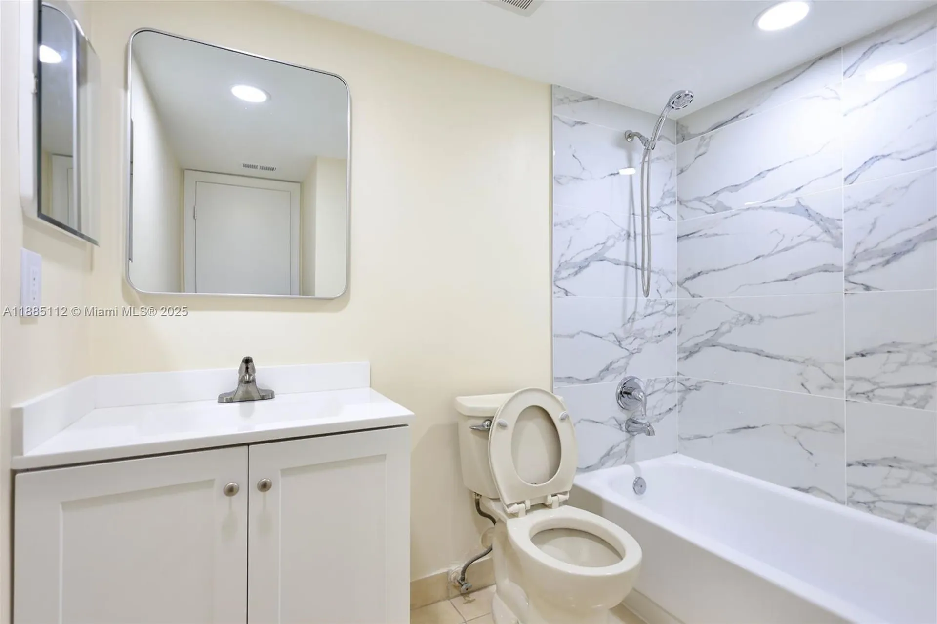 10016 Twin Lakes Drive Coral Springs FL 33071