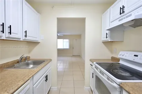 10016 Twin Lakes Drive Coral Springs FL 33071
