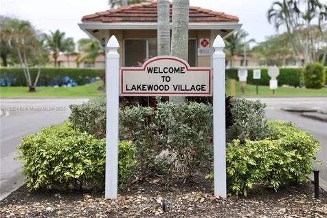 10016 Twin Lakes Drive Coral Springs FL 33071