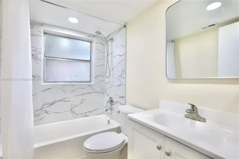 10016 Twin Lakes Drive Coral Springs FL 33071