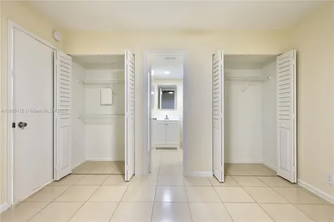 10016 Twin Lakes Drive Coral Springs FL 33071