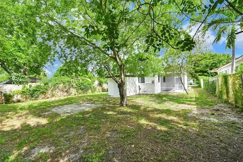 82 NE 117th Street Miami FL 33161