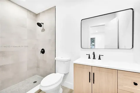 82 NE 117th Street Miami FL 33161