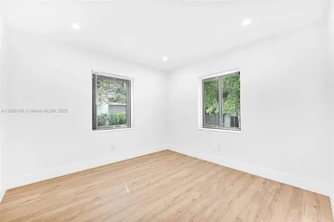 82 NE 117th Street Miami FL 33161