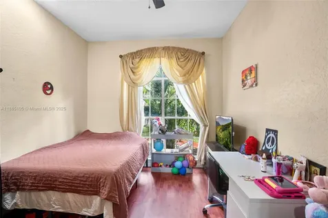 3594 Satin Leaf Court Coral Springs FL 33065